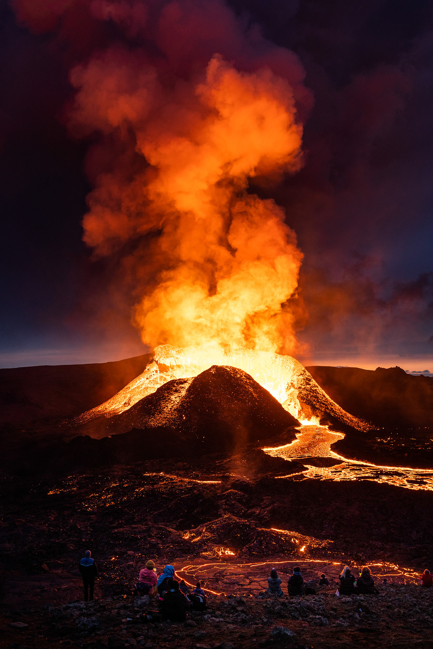 Photography works of iceland vocanic eruption by Siggeir Hafsteinsson