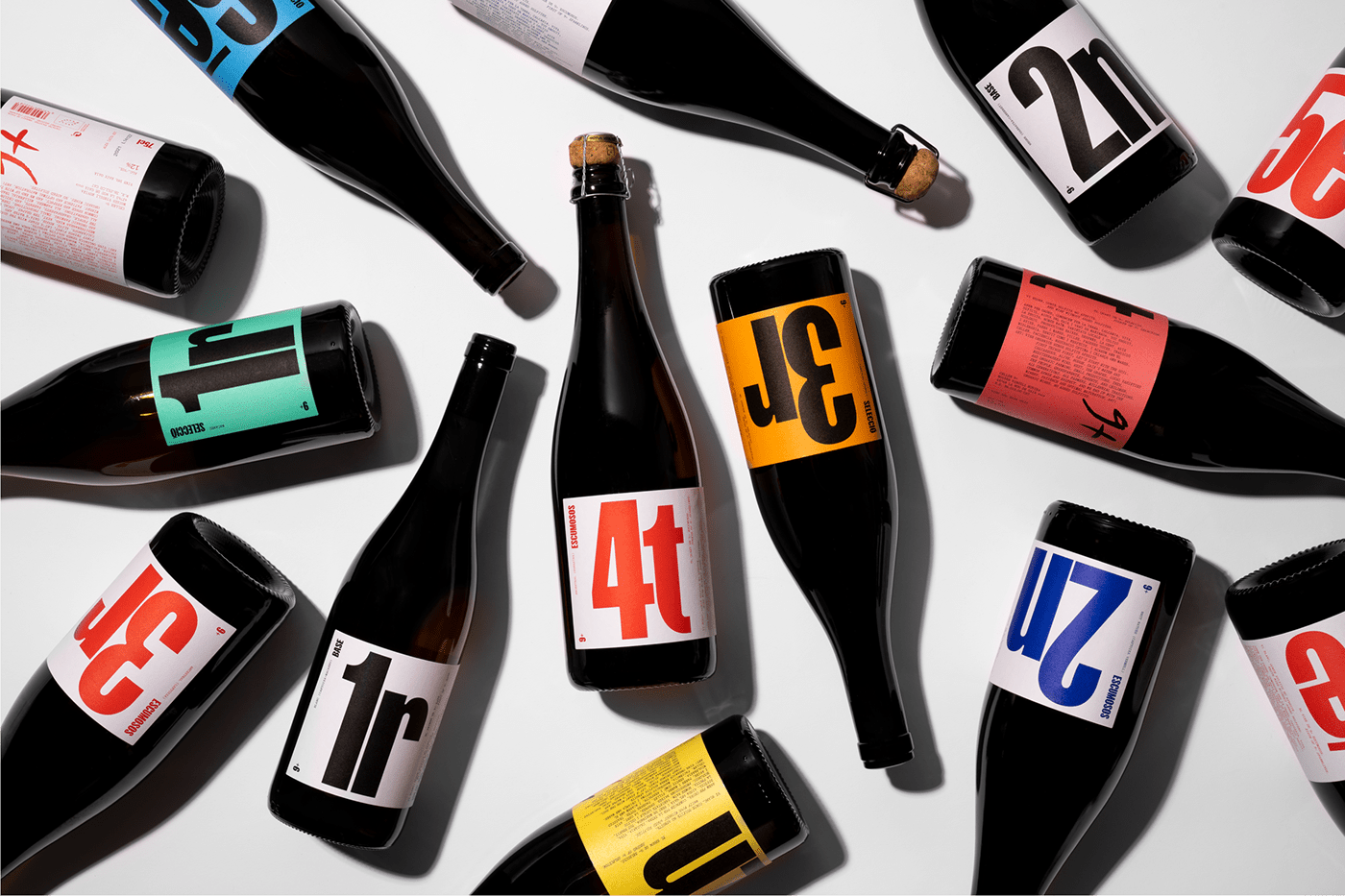 9+ wine lables redesigned by Pràctica